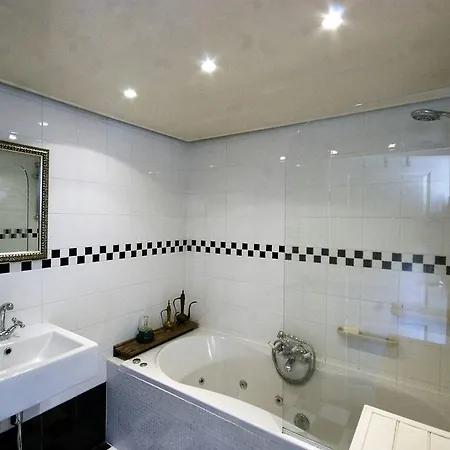 Apartament Cozy Flower Fountain *